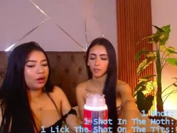 _coraliinee_ webcam chaturbate model stream image