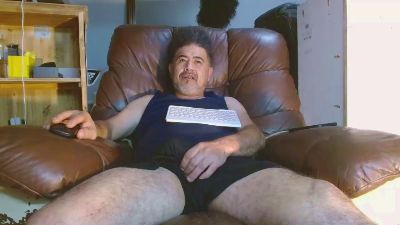 HughJanis webcam cam4 model stream image