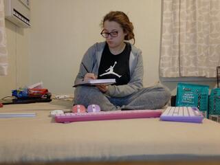 Bambi Bi webcam model stream image