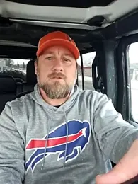 akstr8 webcam model stream image