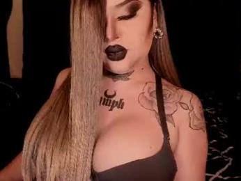 puquellas webcam model stream image