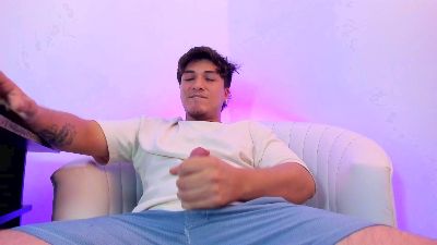 Oilmen22 webcam model stream image