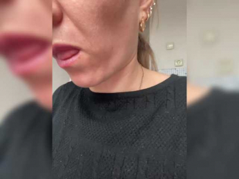 NeZabudka- webcam model stream image