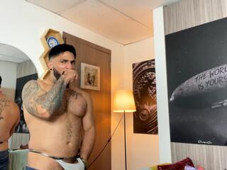 Steban Bernal webcam model stream image