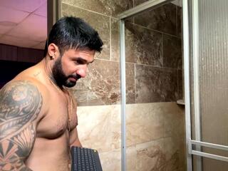 Steban Bernal webcam model stream image