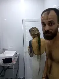 Unihornym webcam model stream image