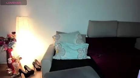 Laura_sinner webcam model stream image