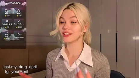 MyApril webcam model stream image