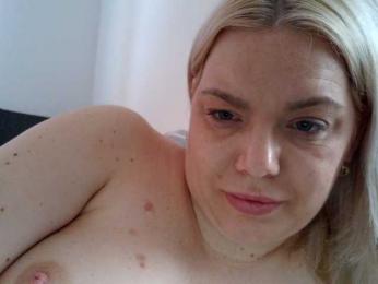 Ayse95 webcam model stream image
