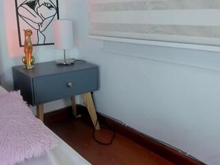 Violetta Ficher webcam model stream image