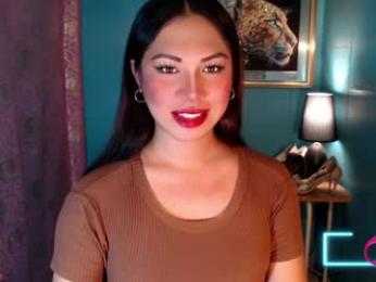 asiansignificant webcam model stream image