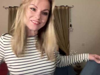 LilithNewdawn webcam model stream image