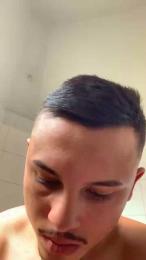 Morenoyboy webcam model stream image