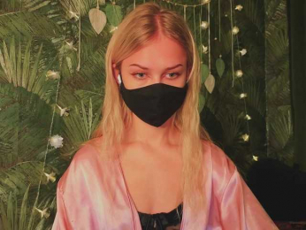 Meeeeow webcam model stream image