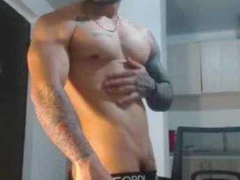adam_shilder7 webcam model stream image