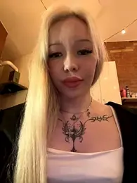 babydolll webcam model stream image