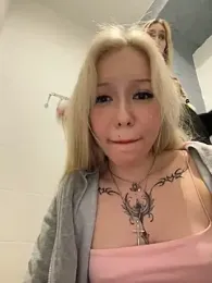 babydolll webcam model stream image