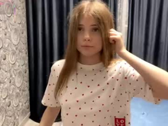 one_more_touch webcam model stream image