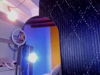 aria-millers444 webcam model stream image