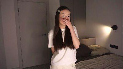 LoisIntveld webcam model stream image