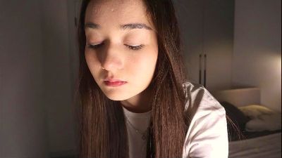 LoisIntveld webcam model stream image