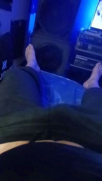 Mario8521 webcam model stream image