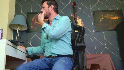 MrSunday webcam model stream image