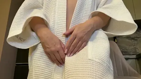 mommy_nadin webcam stripchat model stream image