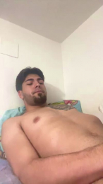 Jovencitobcn21 webcam model stream image