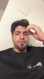 Jovencitobcn21 webcam model stream image