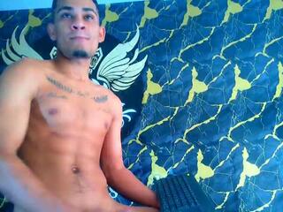 Dylann Brown webcam model stream image