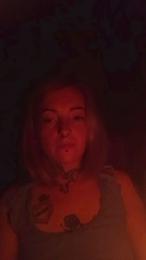 BIONDAtomica webcam model stream image