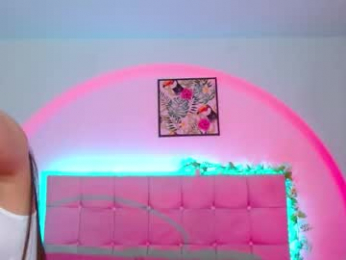 layla_roma webcam model stream image