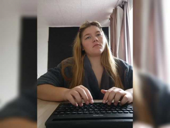 Kakdelaman webcam model stream image