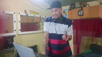 negroide3 webcam model stream image