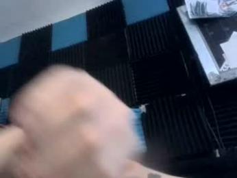 jehovathiccness webcam model stream image