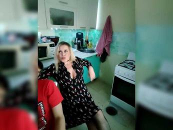 Bessandkaty55 webcam model stream image