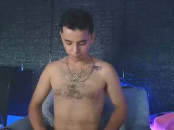 hellanddante_ webcam model stream image