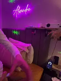 NaughtyAsian25 webcam model stream image