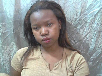 valeria223 webcam model stream image