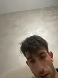 Dondeloquieras4 webcam model stream image