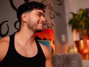 noha_miler webcam model stream image