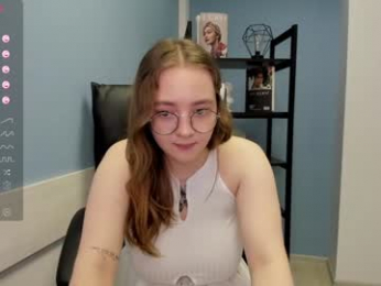 emma_adorablle webcam model stream image
