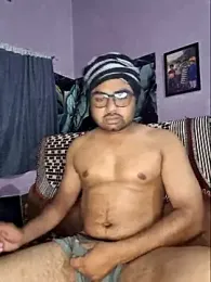 Hotanamikasharma webcam model stream image