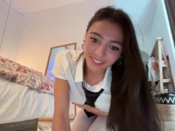 keirasworld webcam model stream image