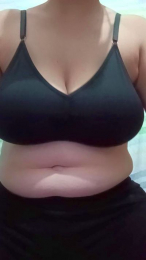 whraguez webcam model stream image