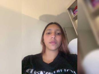 Alisson-Grey webcam model stream image