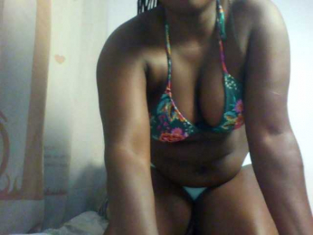 Loviepaula webcam model stream image