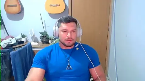 ___Nauak webcam model stream image