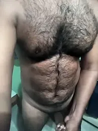 Bull_For_Cuckold_Realmeet webcam model stream image